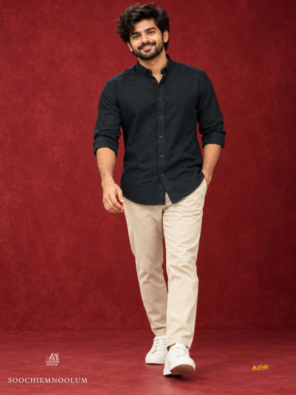 PREMIUM BLACK MEN' S  SHIRT