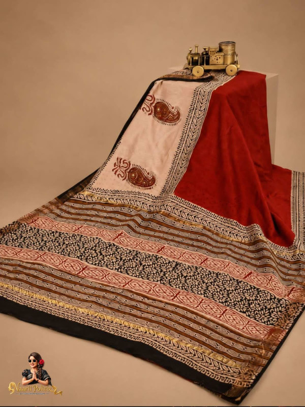 PUTAAI PURE MAHESHWARI SILK COTTON SAREE HANDBLOCK PRINTED - RED & CREAM